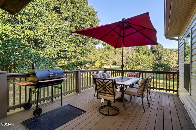 2012 Slippery Rock Cir, Sevierville, TN 37862