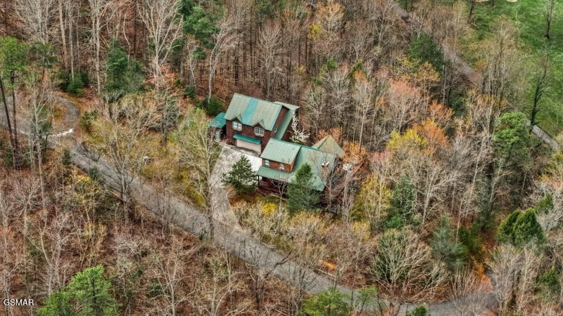4120 Burning Tree Ln, Sevierville, TN 37862
