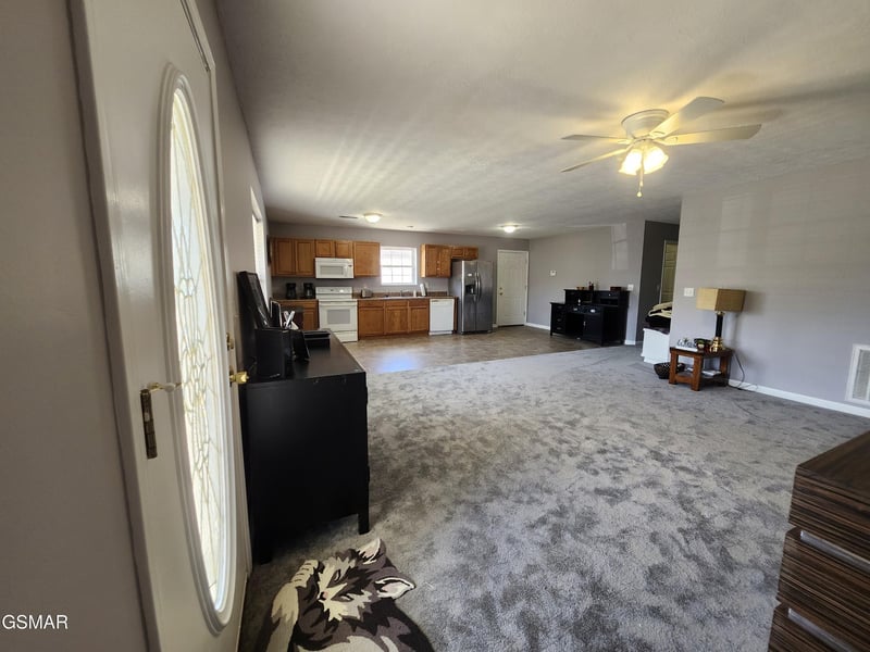 2553 Bay Meadows Way, Sevierville, TN 37876