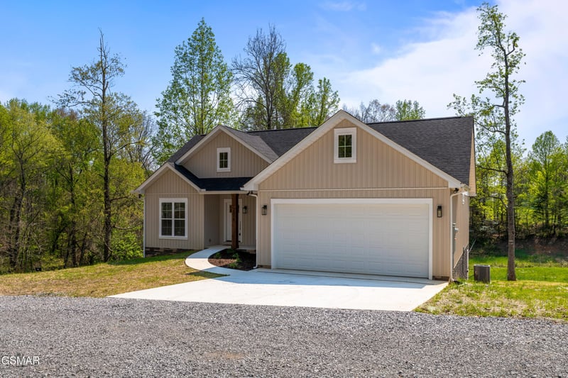 2319 Geraldine Way, Sevierville, TN 37876