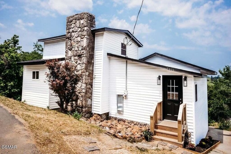 2401 Top View Cir, Sevierville, TN 37876
