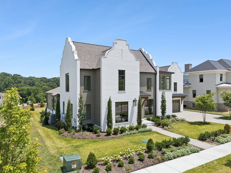 8725 Weller Ln, College Grove, TN 37046