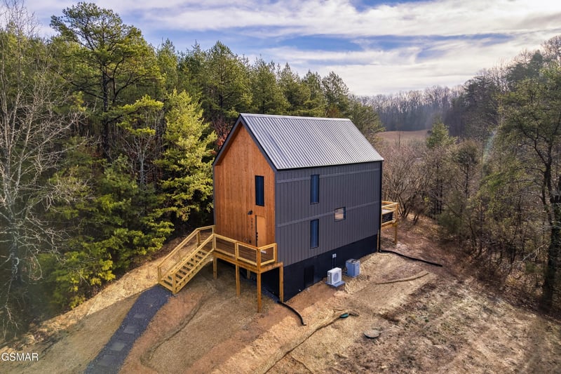 3553 Lillie Blvd, Sevierville, TN 37876