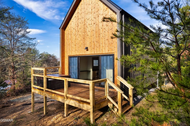 3553 Lillie Blvd, Sevierville, TN 37876