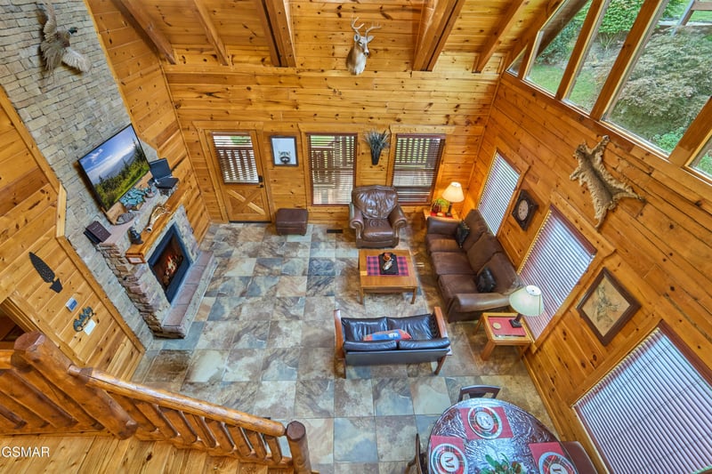 2251 Upper Middle Creek Rd #20, Sevierville, TN 37876