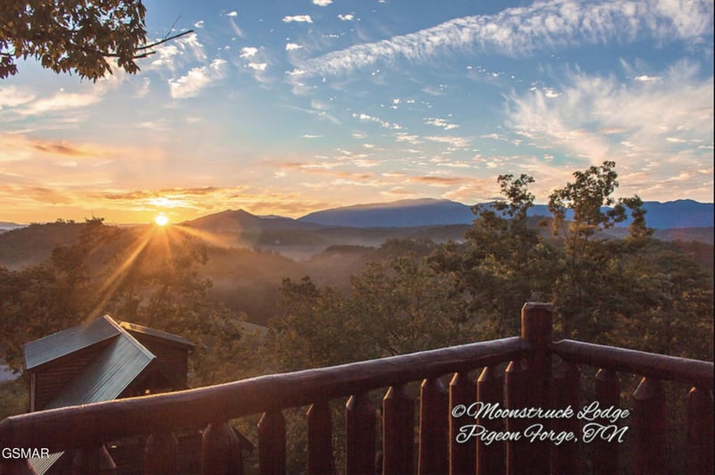 2251 Upper Middle Creek Rd #20, Sevierville, TN 37876