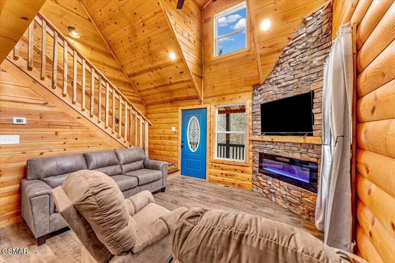 2321 Willow Ln, Sevierville, TN 37862