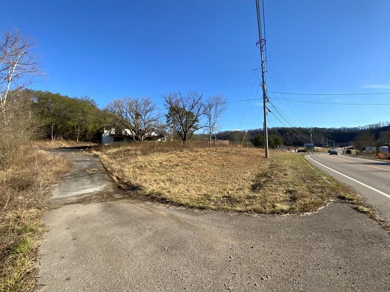 3045 Birds Creek Rd Lot 2, Sevierville, TN 37876