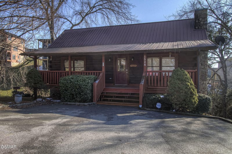 1528 Rainbow Ridge Way, Sevierville, TN 37862