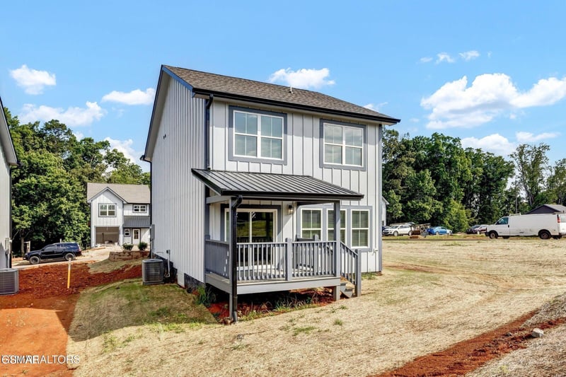 922 Lacy Ct, Sevierville, TN 37862
