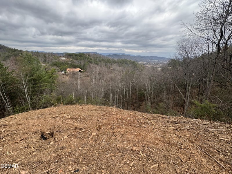 18 Hikers Path Ln Lot 18R, Sevierville, TN 37876