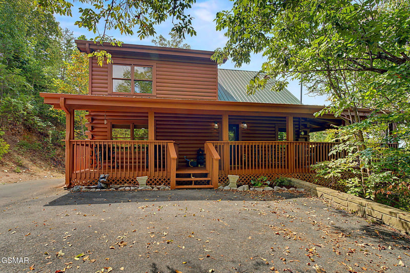 1038 Willard Way, Sevierville, TN 37876