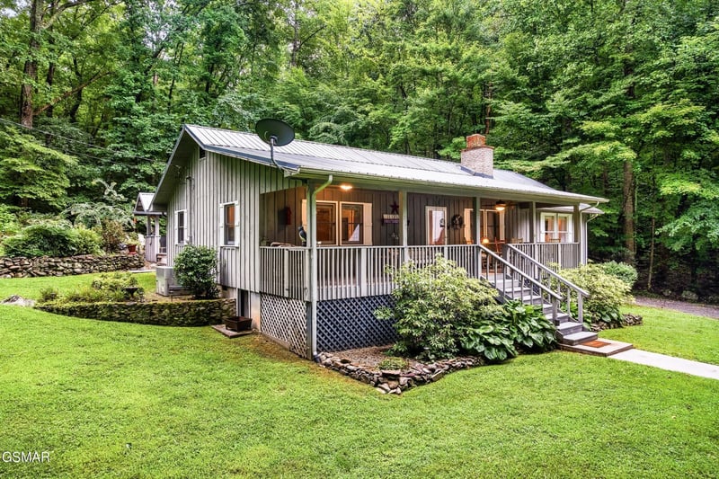 3480 Sugar Camp Cir, Sevierville, TN 37862
