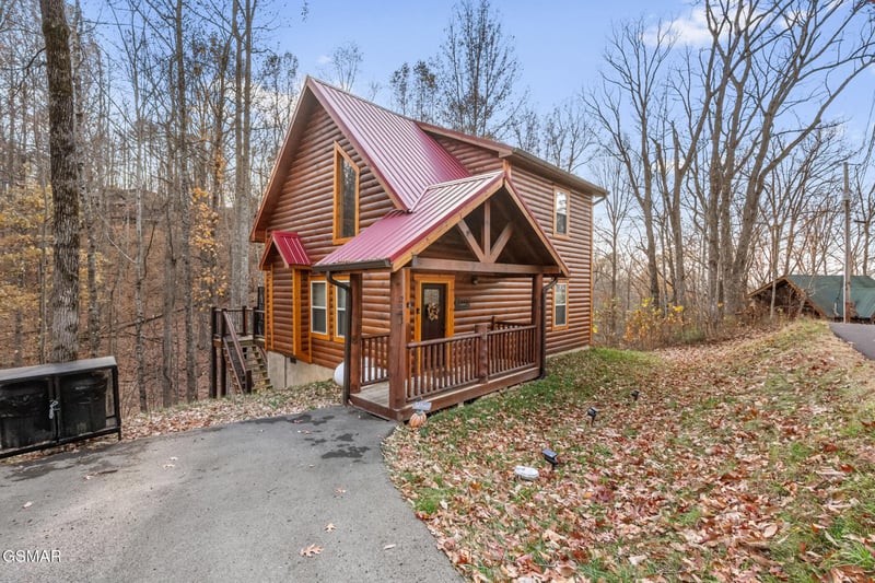 2441 Cedar Ps, Sevierville, TN 37876