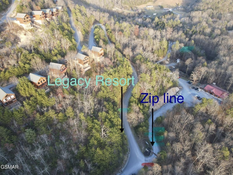 3045 Legacy Vista Dr, Sevierville, TN 37876