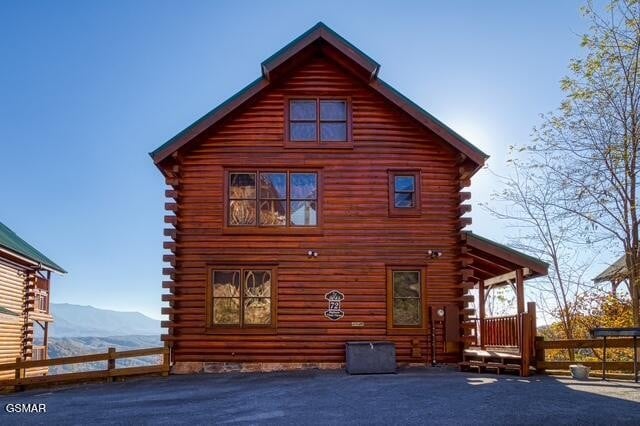 3045 Legacy Vista Dr, Sevierville, TN 37876