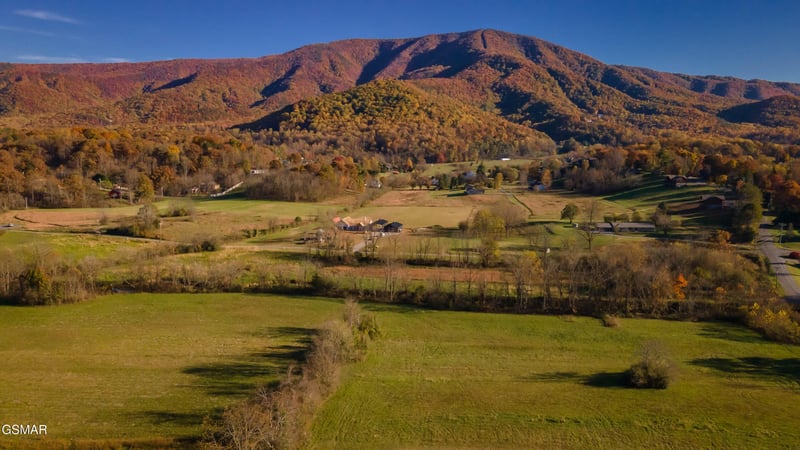 0 Robeson Rd, Sevierville, TN 37862