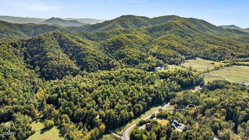 3 Holly Ln Lot 3, Sevierville, TN 37862
