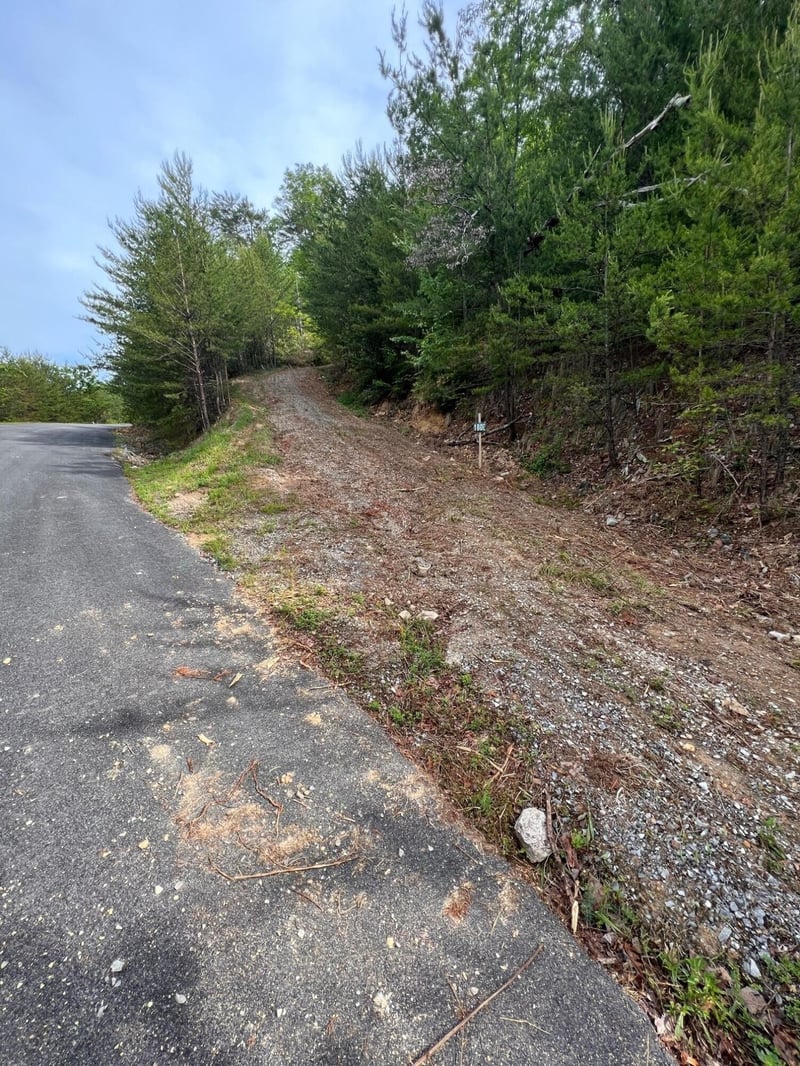 180 Jones Creek Ln Lot 180E, Sevierville, TN 37876