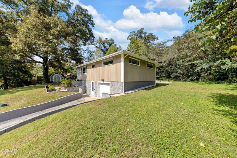 9921 Higdon Dr, Knoxville, TN 37931