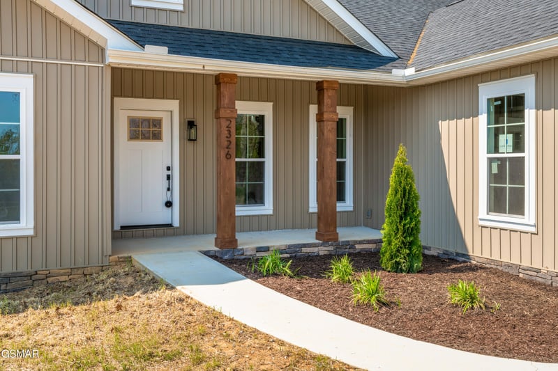 2326 Geraldine Way, Sevierville, TN 37876