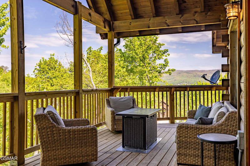 3107 Donegal Way, Sevierville, TN 37862