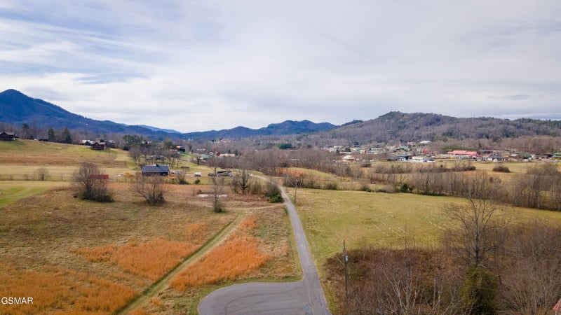 10 Tarwater Ln Lot 10, Sevierville, TN 37862