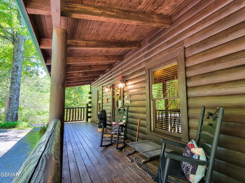 4723 Riversong Ridge Way, Sevierville, TN 37876