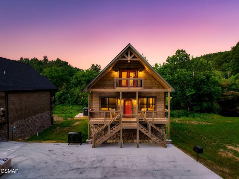 3110 Cherokee Valley Dr, Sevierville, TN 37862