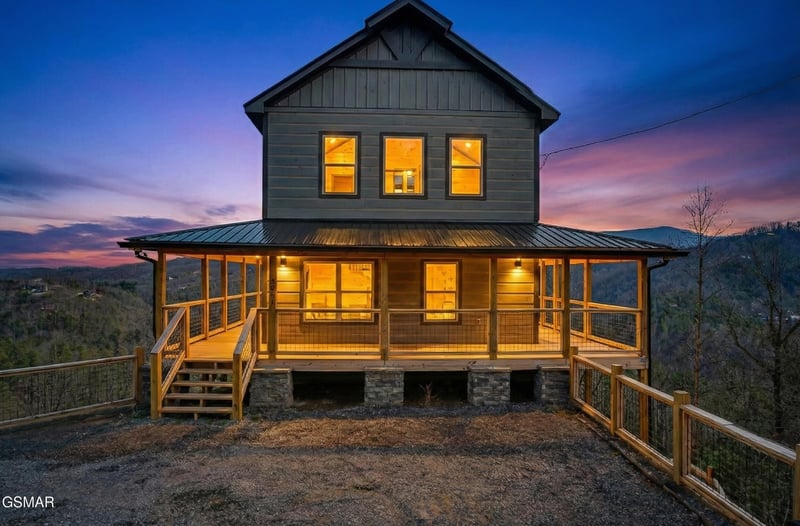 3051 Hatcher Top Rd, Sevierville, TN 37862