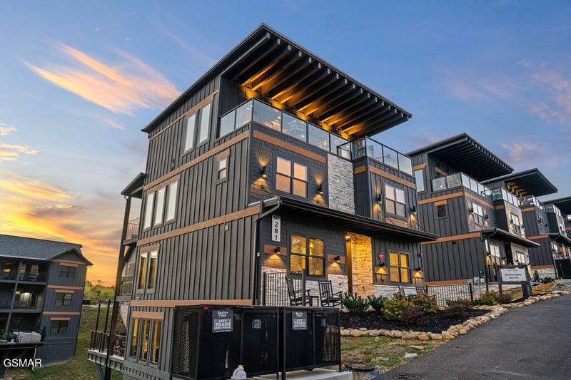281 Rambling Creek Way, Sevierville, TN 37862