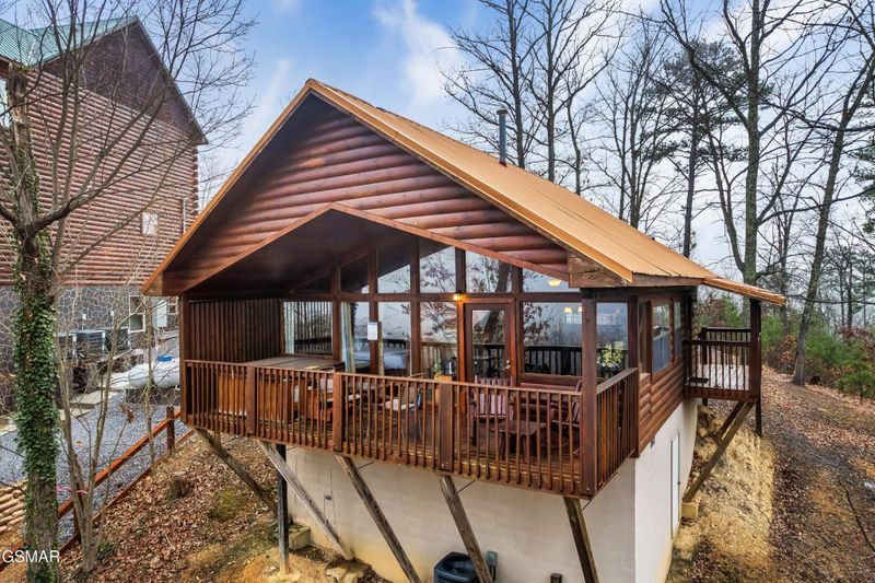 2340 Panther Way, Sevierville, TN 37876