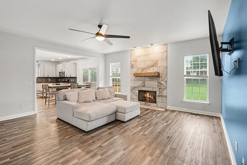 102 Clairmonte Ln, Hendersonville, TN 37075