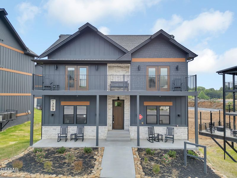 1334 Wildhorse Ridge Way, Sevierville, TN 37862