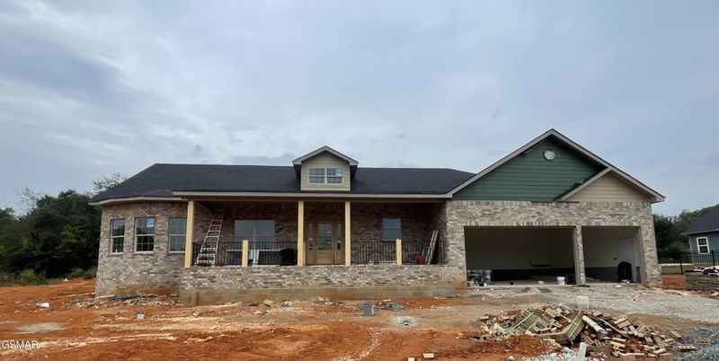 1208 Jenna Ct, Sevierville, TN 37862