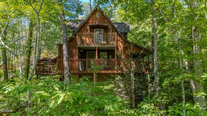 3170 Wears Overlook Ln, Sevierville, TN 37862
