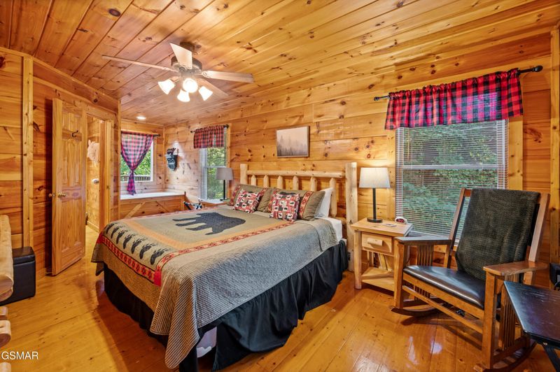 1539 Sky View Dr, Sevierville, TN 37876