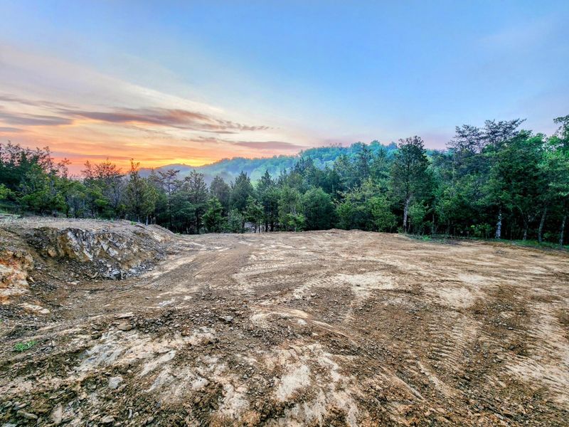 702 Driftwood Cir Lot 42, Sevierville, TN 37876