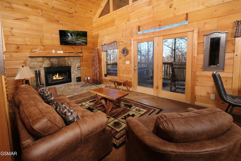 3198 Emerald Springs Loop, Sevierville, TN 37862