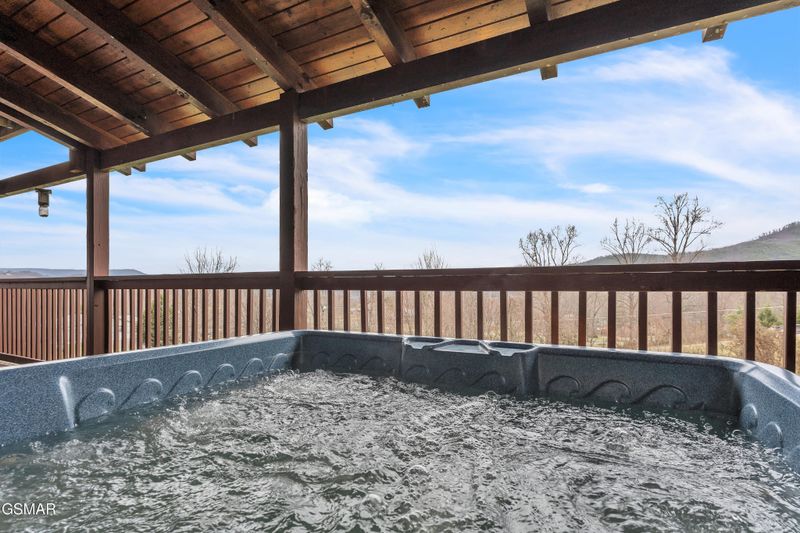 3214 Grinders Way, Sevierville, TN 37862