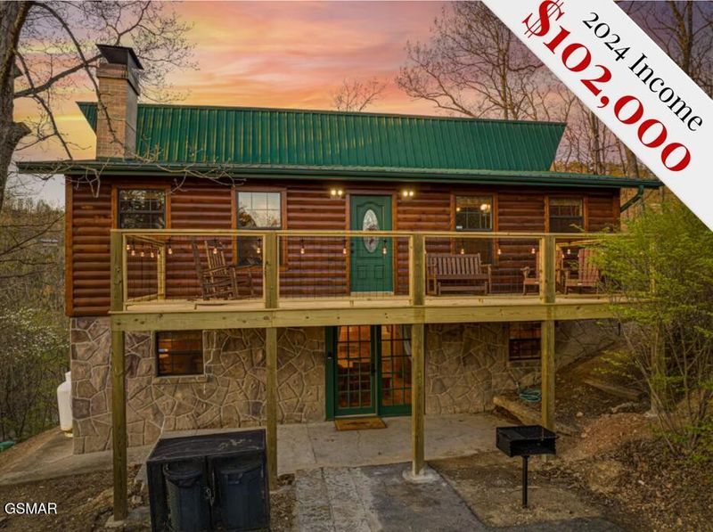 3045 Engle Town Rd, Sevierville, TN 37862