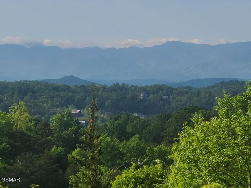 931 Buck Way, Sevierville, TN 37876