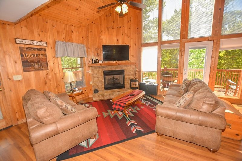 2034 Abbey Lane Way, Sevierville, TN 37862