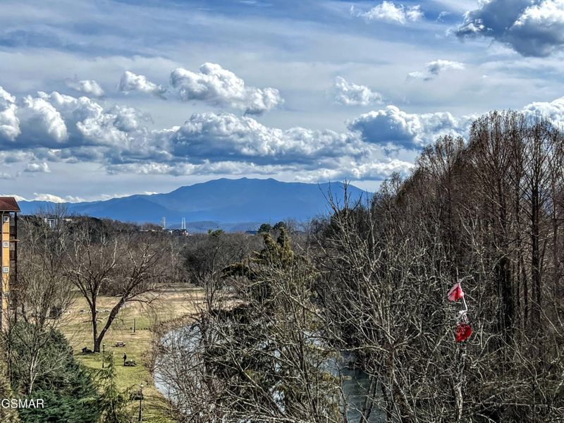 527 River Place Way #334, Sevierville, TN 37862