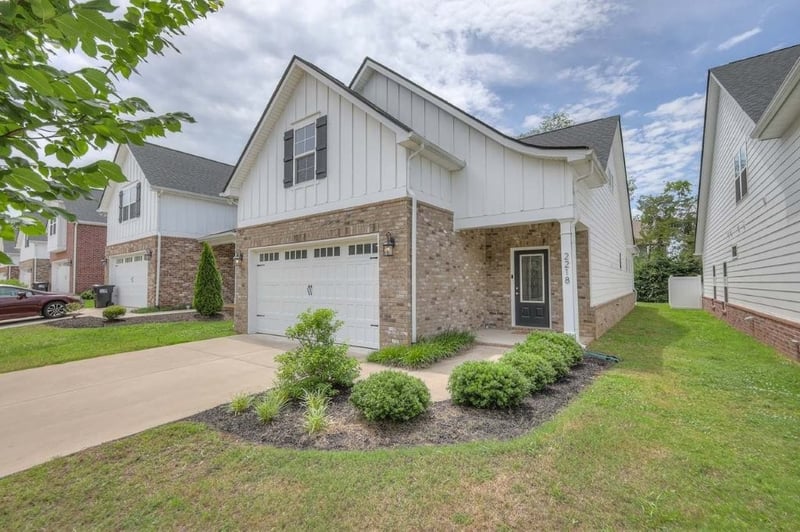 2218 Welltown Ln, Murfreesboro, TN 37128