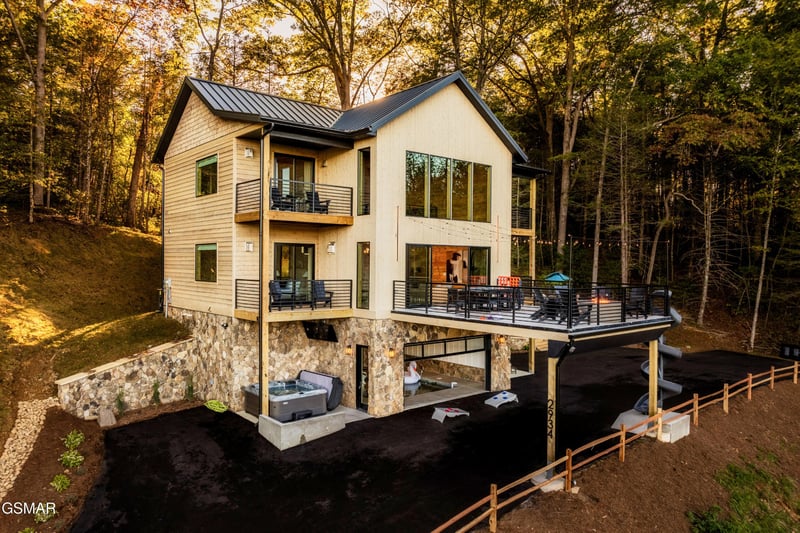 2934 Kettle Creek Way, Sevierville, TN 37876
