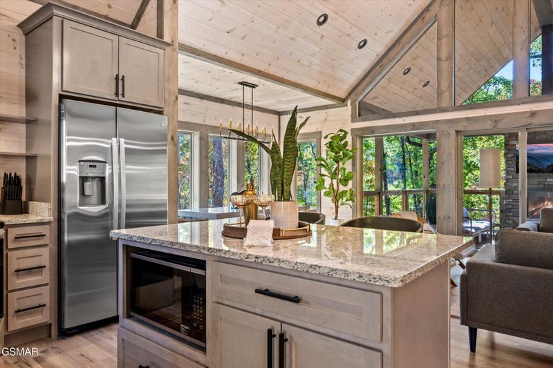 3907 Denton Ct, Sevierville, TN 37862