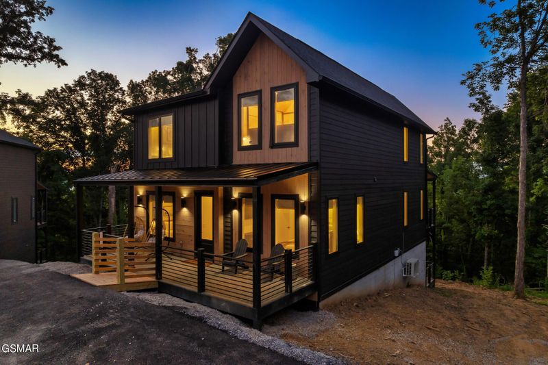 531 New Venture Way, Sevierville, TN 37876
