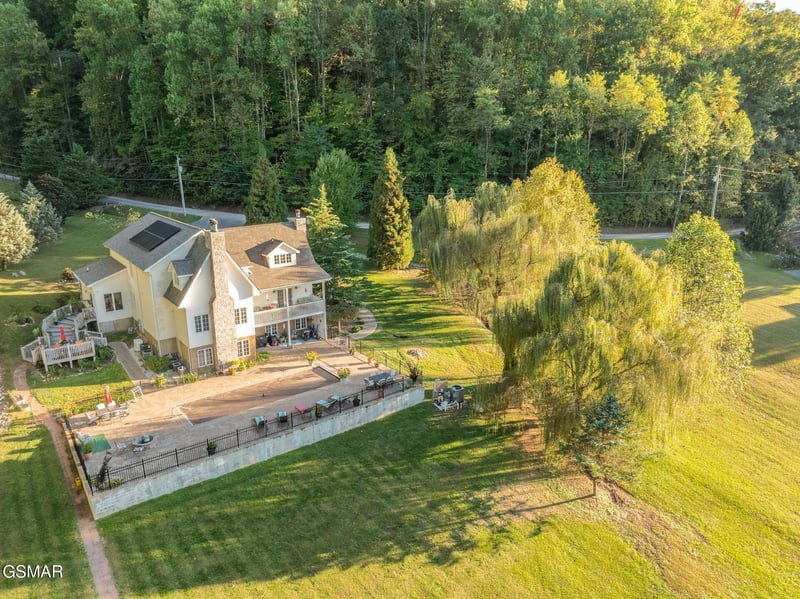 3130 Kulpan Way, Sevierville, TN 37862
