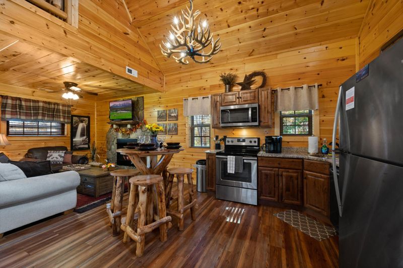 1948 Kinfolks Ridge Way, Sevierville, TN 37876